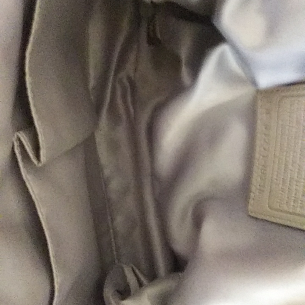 Coach Canvas and Sequin Bag 💚HP💚 - Picture 5 of 7